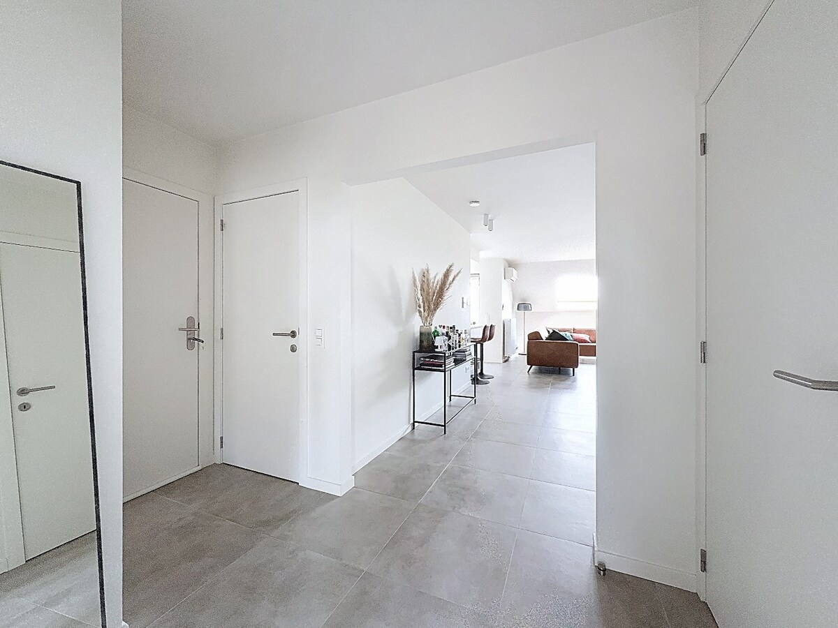 Recent (2021) en energiezuinig tweekamerappartement te Lierde 