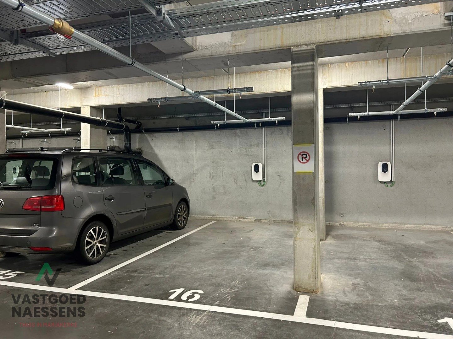 Emplacement de parking a louer À Oostende