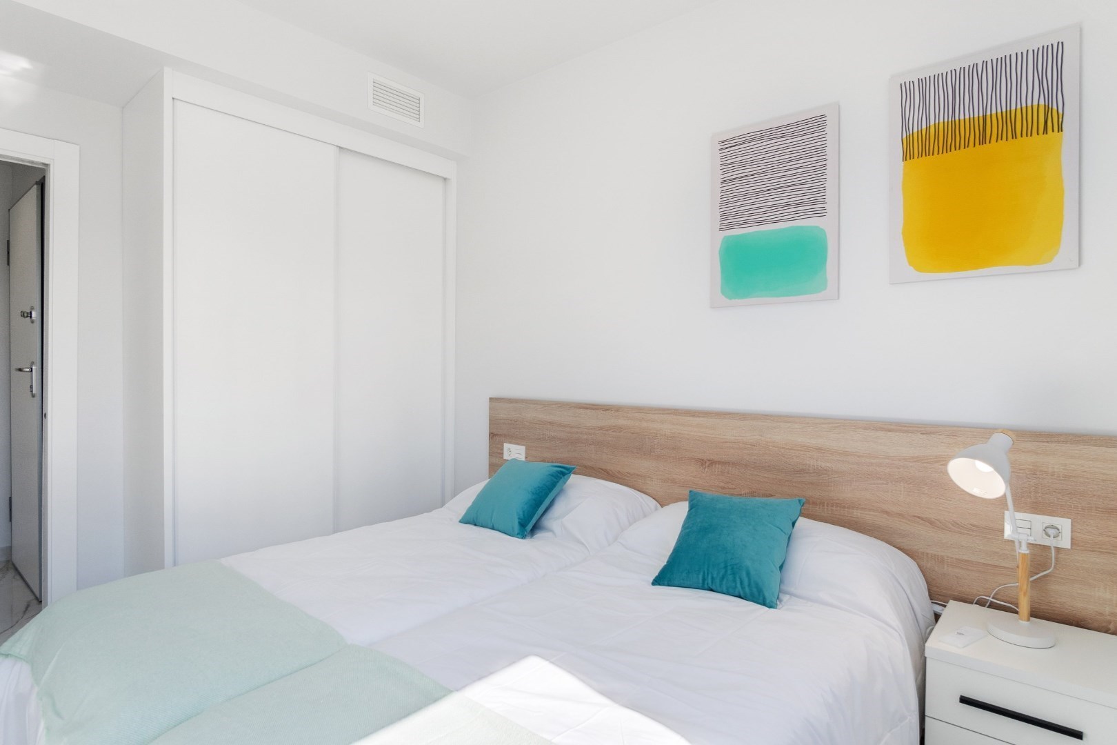 SPECIALE AANBIEDING Volledig ingericht nieuw appartement - direct beschikbaar! 
