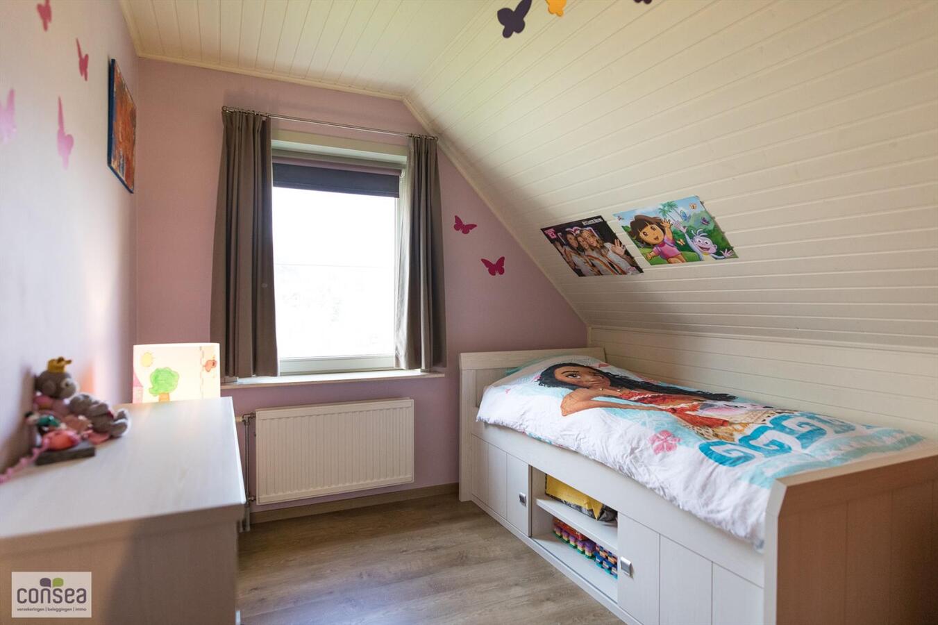 TE KOOP: MAGNIFIEKE ALLEENSTAANDE WONING 