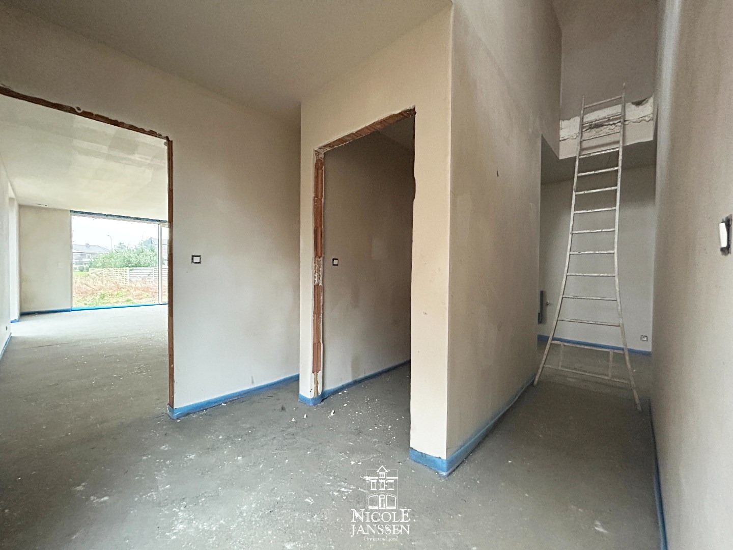 Nieuwbouwwoning in casco plus afwerking 