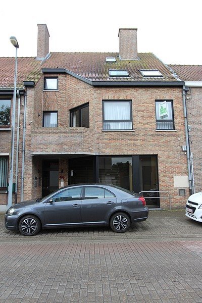 Appartement met 3 slaapkamers en garage te Ichtegem 