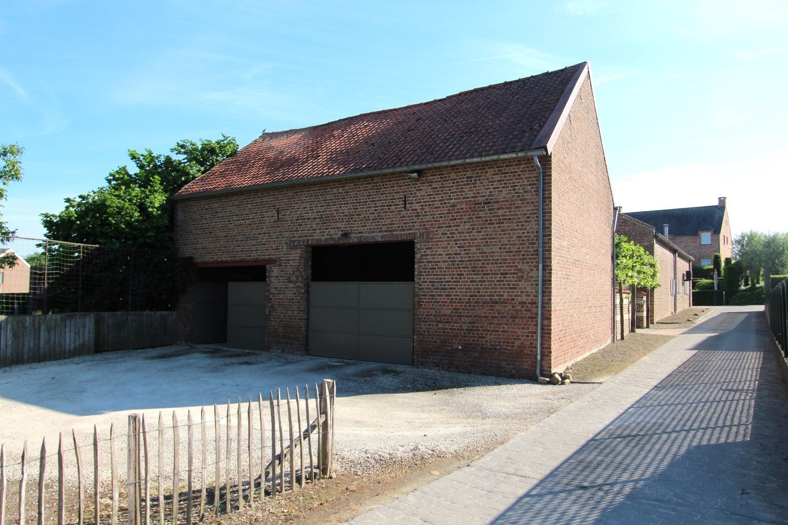achtergevel, parking en garages
