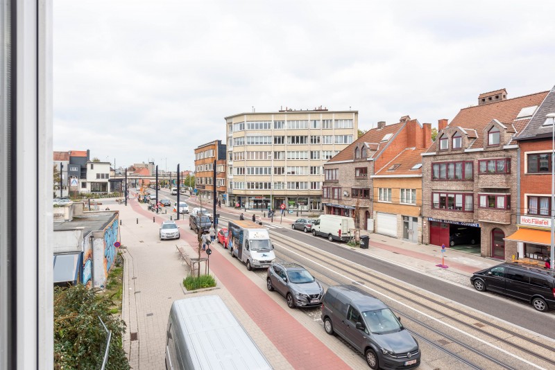 Buitenkans: lichtrijk appartement op toplocatie 