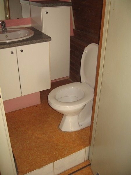 Flat / studio met eigen keuken en sanitair te Roeselare 