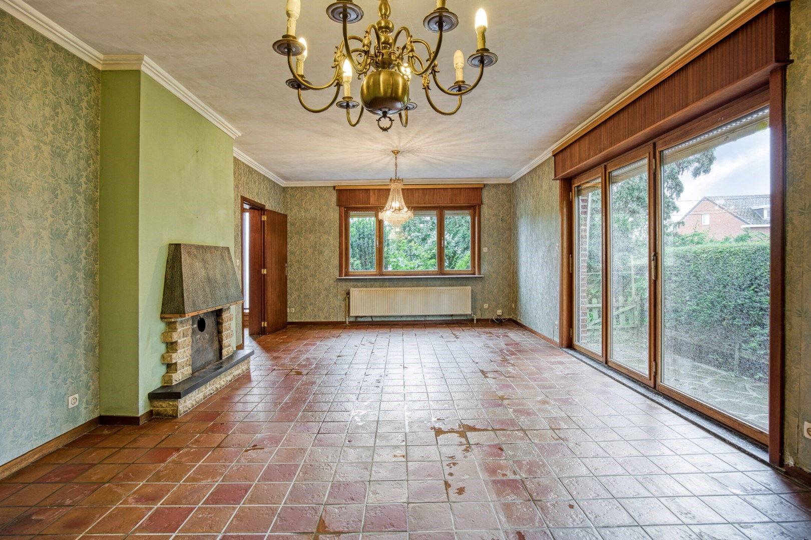 Ruime gezinswoning met grote tuin op perceel van 14a 41ca in Blanden te koop - bewoonbare opp. 236 m&#178; 