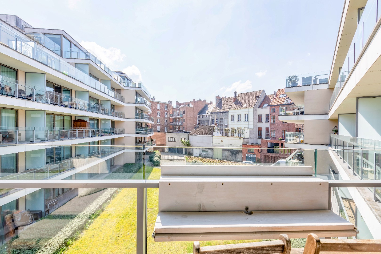 Mooi  2 slpk appartement te Artevelde garden nabij Sint-Annaplein 