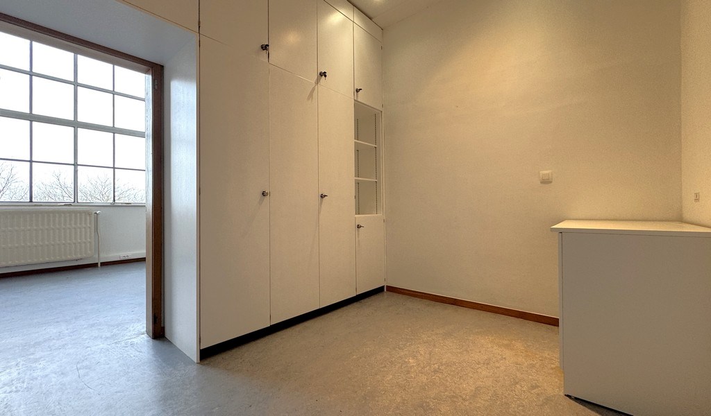 Magazijnen en kantoren te huur in Interescaut in Schelle
