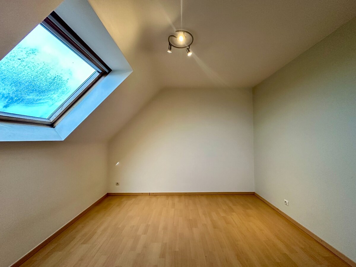 Instapklaar appartement met 2 slaapkamers te Aartrijke 