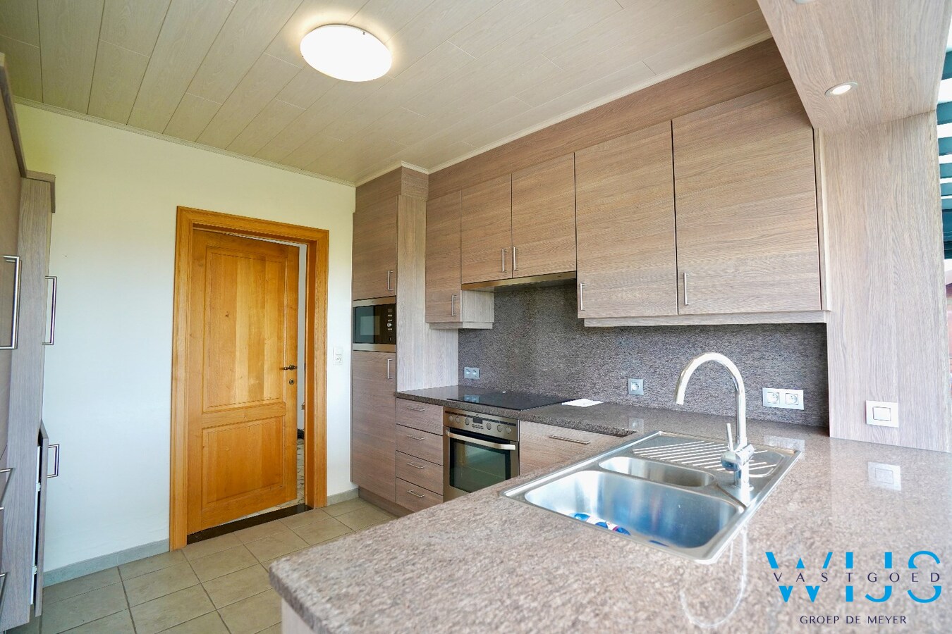 Te renoveren bungalow in ultra rustige omgeving! 