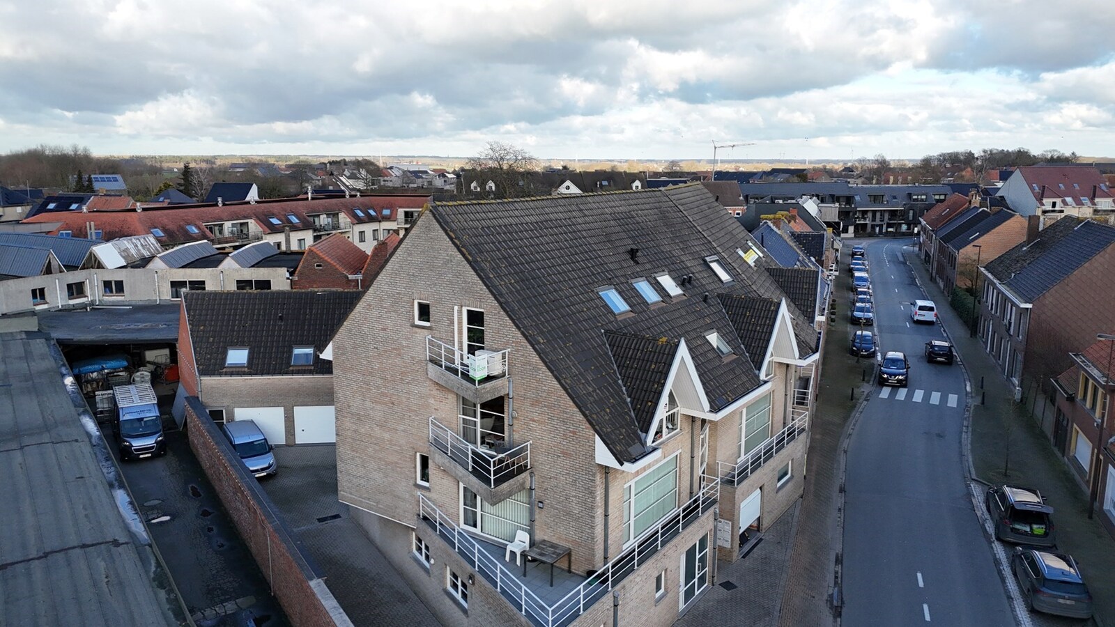 Instapklaar appartement met 2 slaapkamers te Aartrijke 