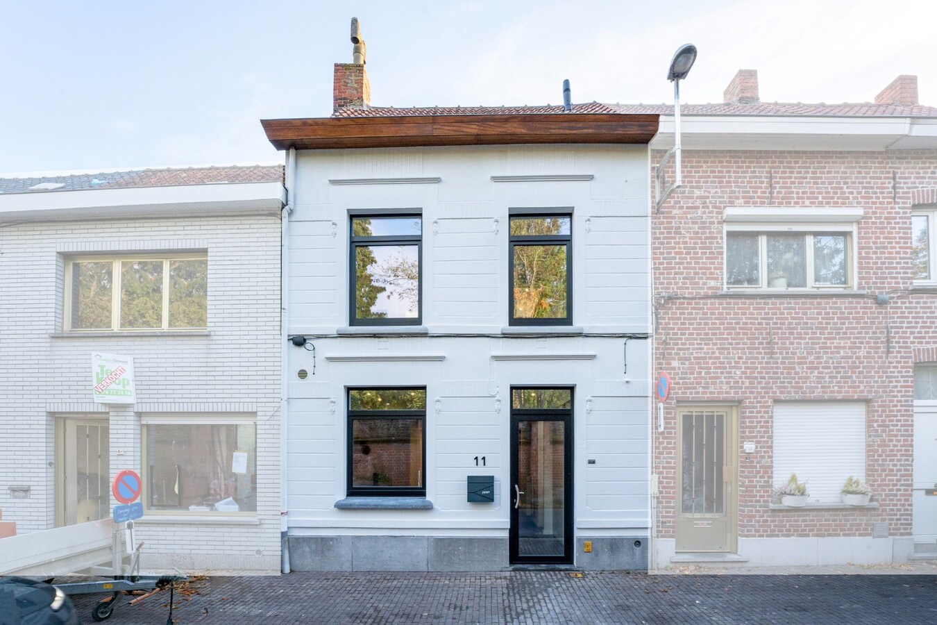 Prachtig afgewerkte woning met 3 volwaardige slaapkamers in centrum Roeselare! 