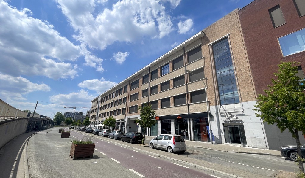 Full-service kantoren in Elephantus aan station Mechelen