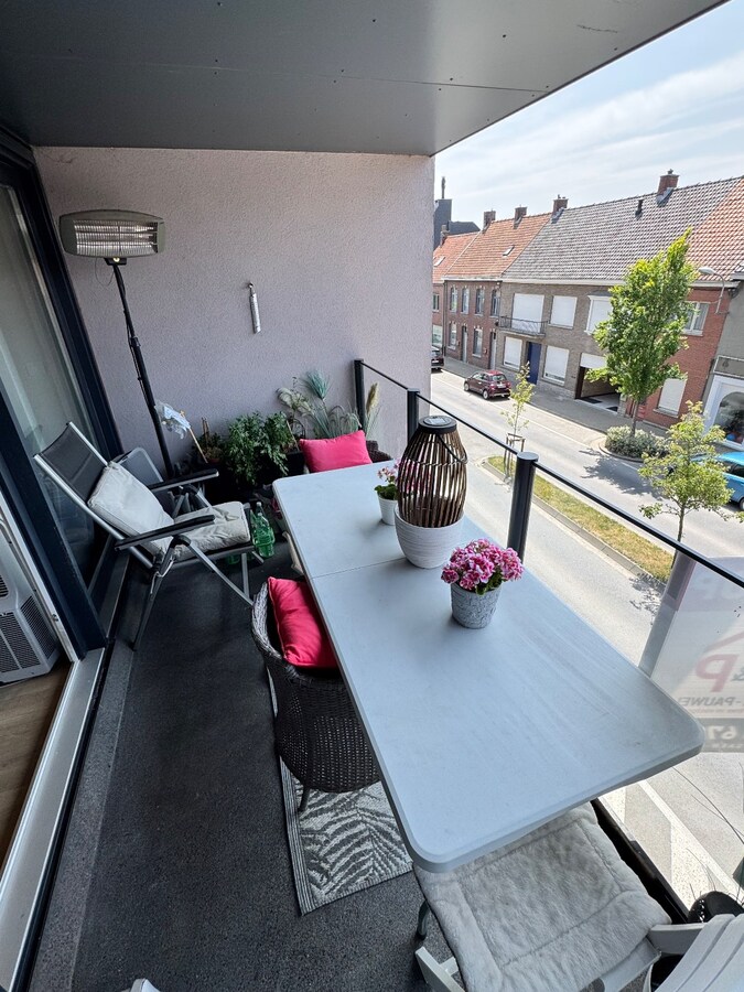 Standaard appartement met 2 slaapkamers in Torhout, bouwjaar 2015, bewoonbare oppervlakte 100.00 
