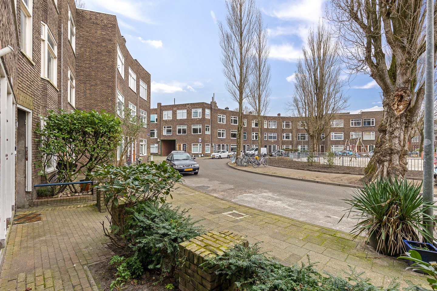 Let op deze woning doet mee aan de NVM Open Huizen Dag op zaterdag 1 april van 11:00 tot 15:00! 