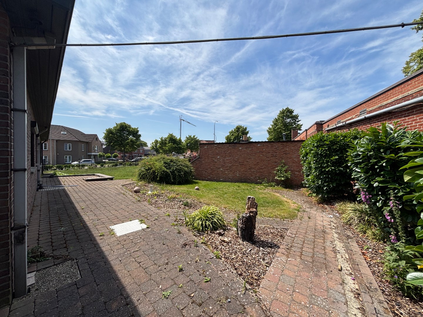 Te renoveren gezinswoning met 3 slpk in hartje Heppen 