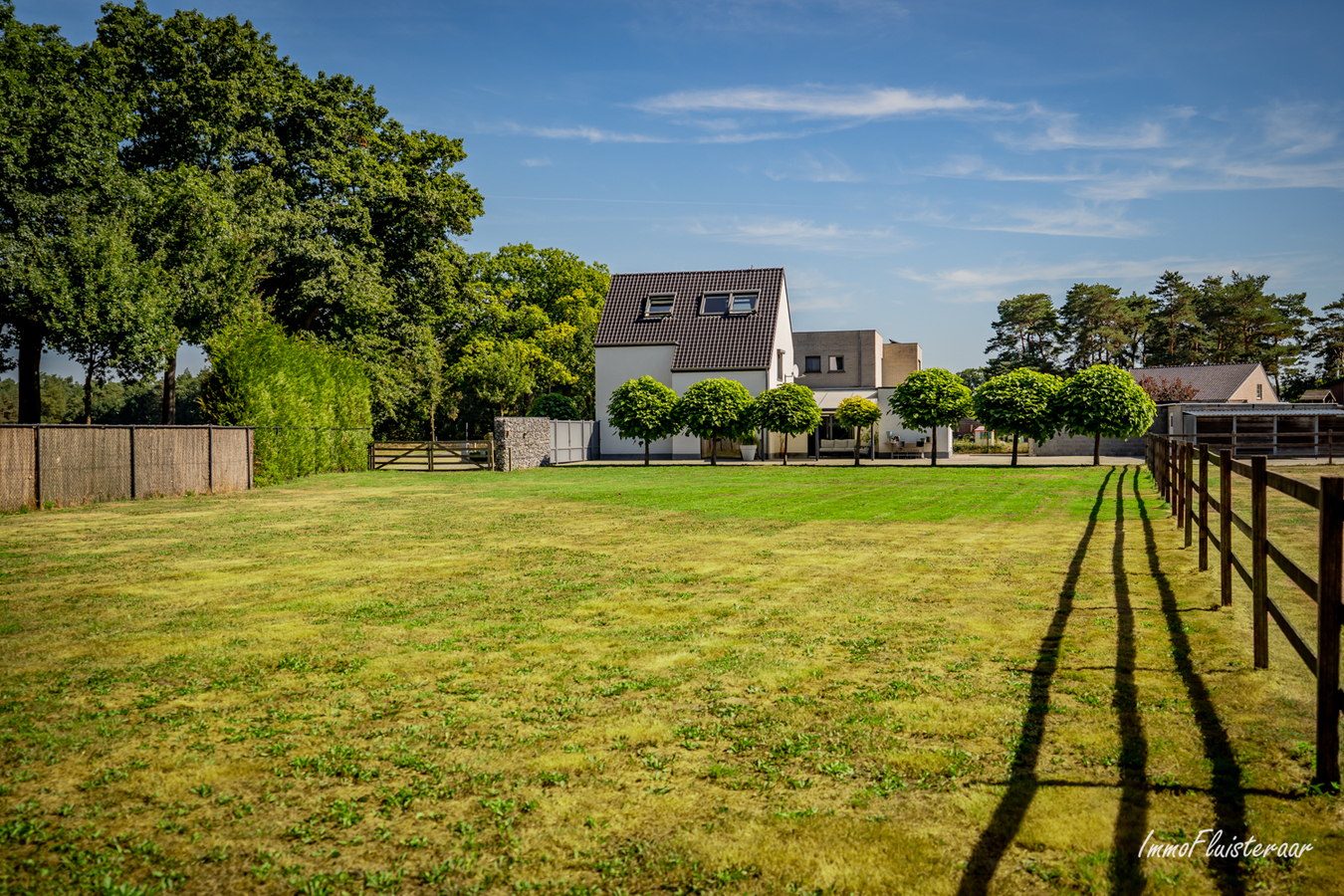 Gerenoveerde woning met stalgebouw en weide te Wijshagen op ca. 66 are 