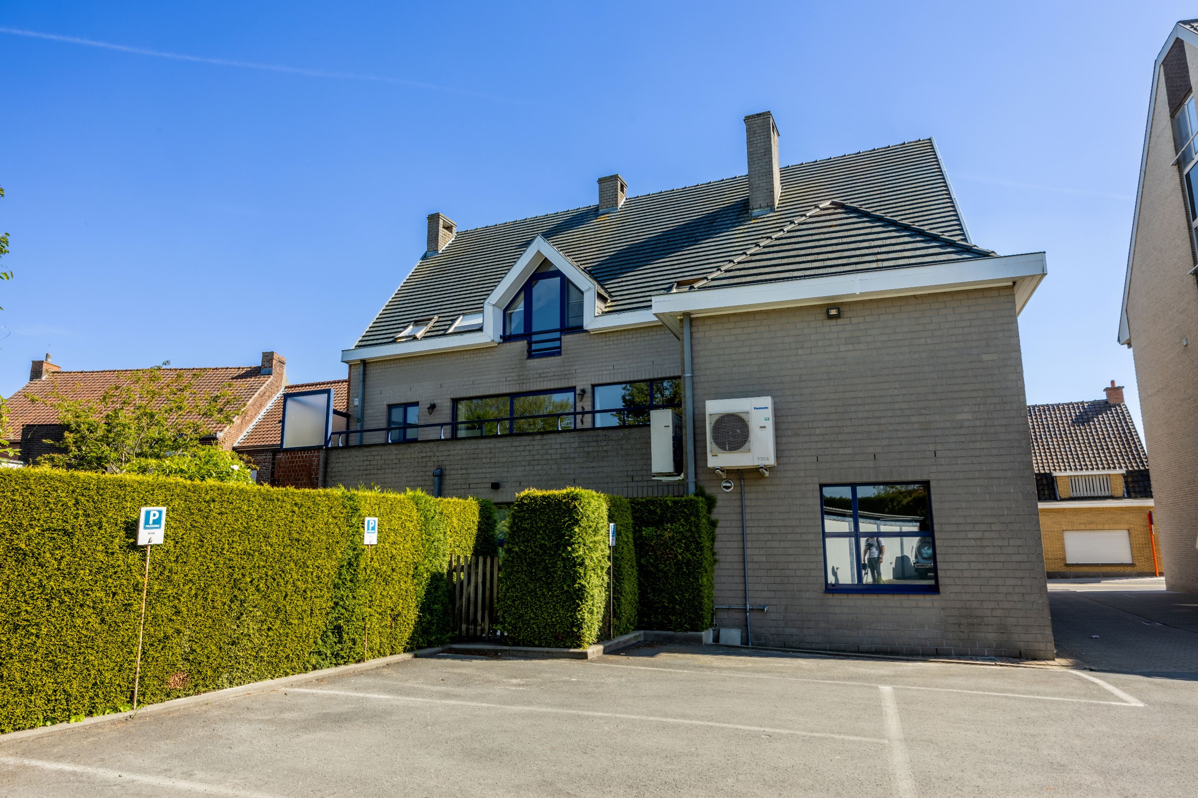 RUSTIG GELEGEN APPARTEMENT MET 1 SLAAPKAMER 