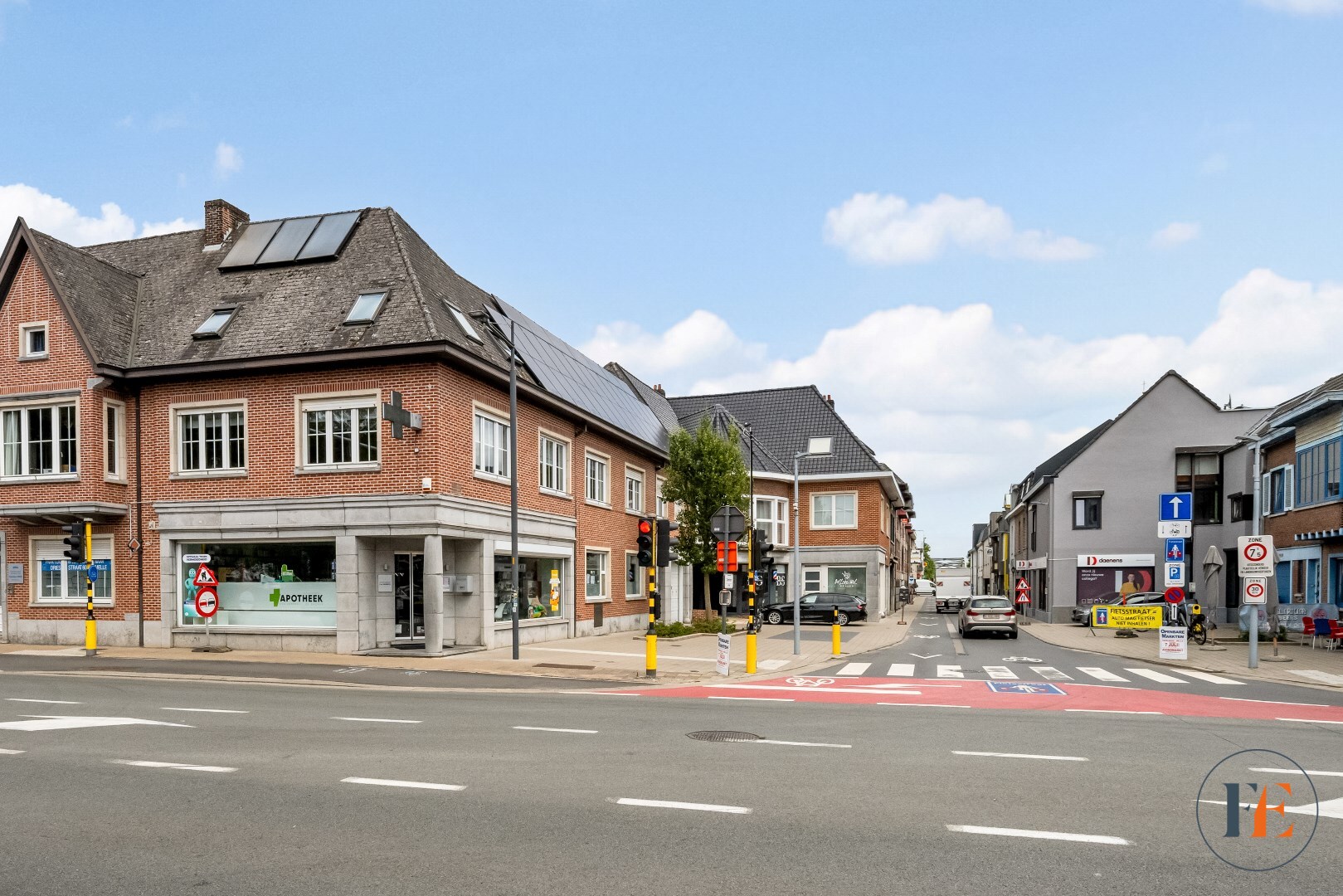 Commerci&#235;le gelijkvloerse ruimte 
