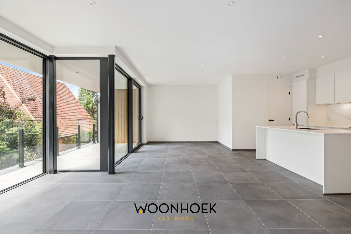3- slpk luxeappartement met staanplaats in het Oeverpark! 
