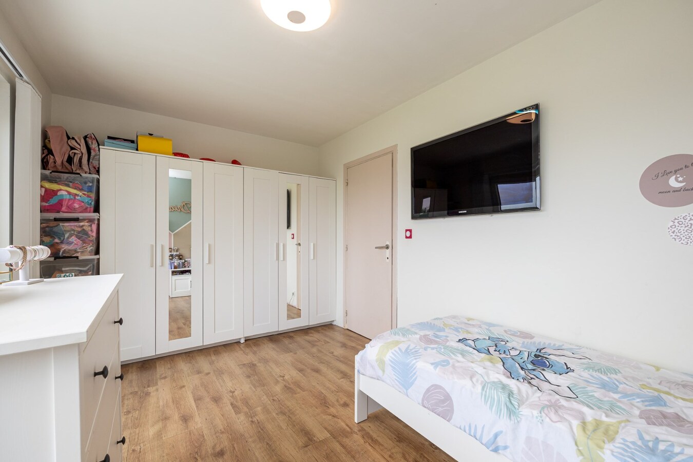 Prachtige woning 243 m&#178; met 4 slaapkamers (met mogelijkheid tot kangoeroewoning) 