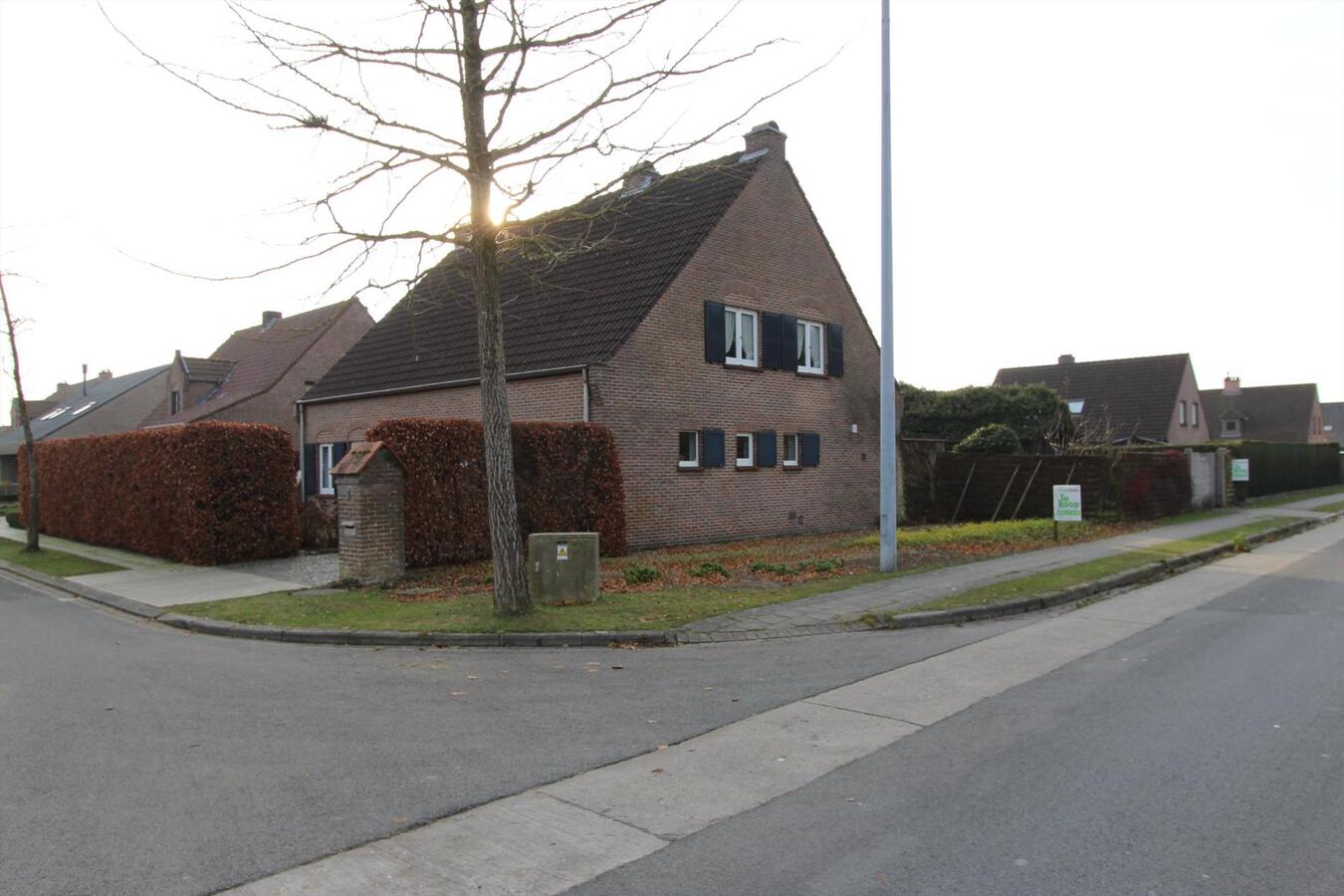 Alleenstaande woning met 4 slaapkamers te Ichtegem 