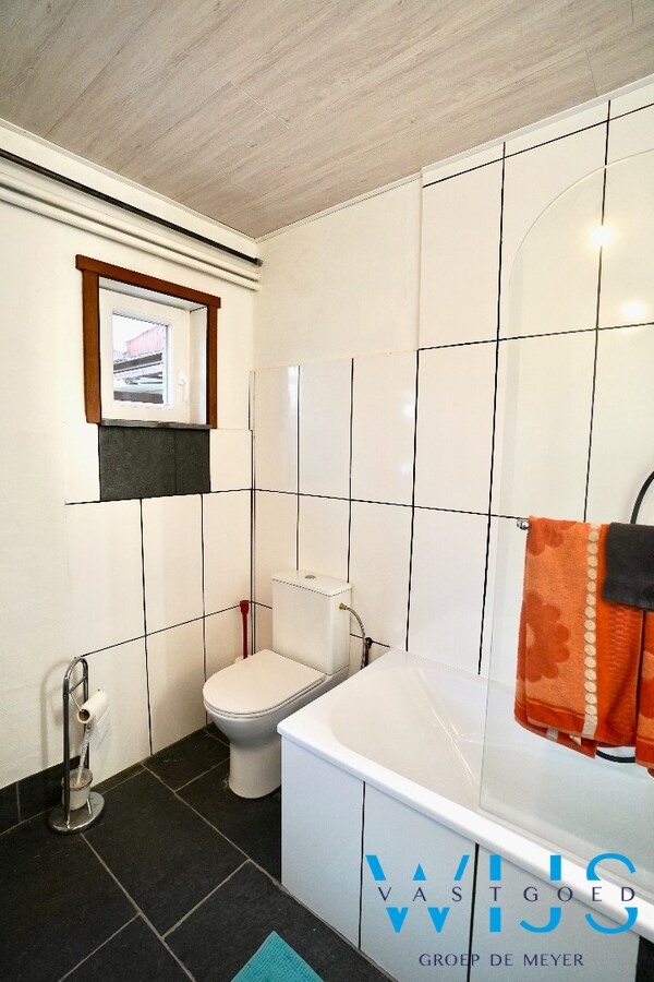 Gezellige HOB met 3 slaapkamers te Kluizen ! 