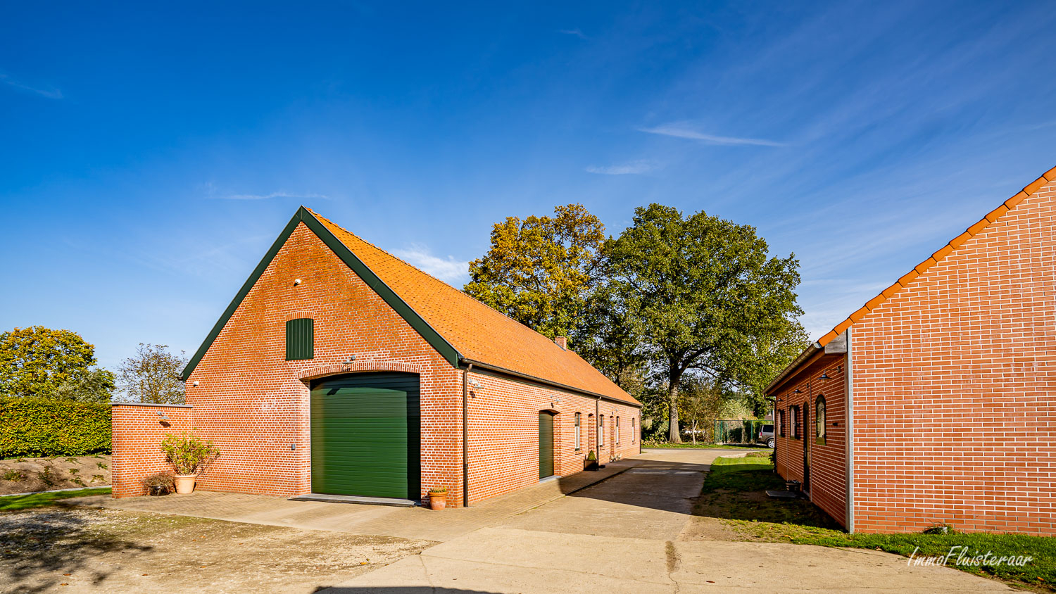 Charmante hoevewoning met garage/magazijn, recent stalgebouw, aanhorigheden en weiland op ca. 1,6ha te Diest (Vlaams-Brabant) 