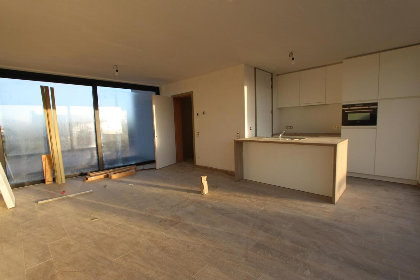 Nieuwbouw penthouse met 2 slaapkamers en garage te Koekelare 