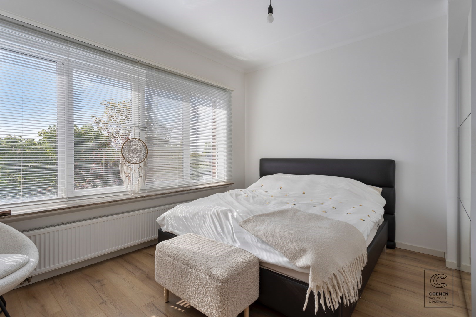 Prachtig gerenoveerd appartement met 2 slaapkamers, terras en bew. opp. van 80m2! 