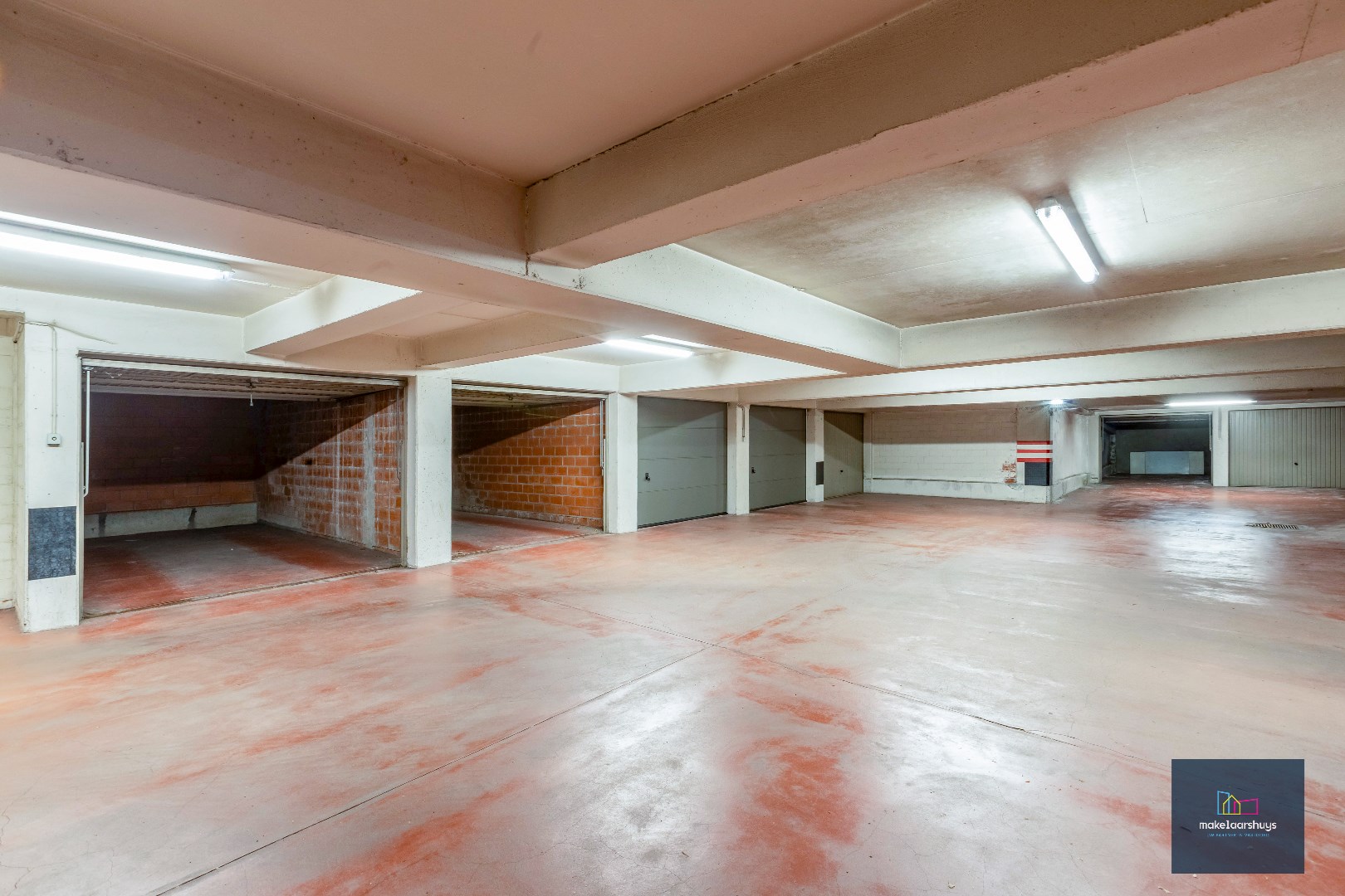Gunstig gelegen 2slp. app. met zonnig terras ( 25m&#178;) nabij het Citadelpark 