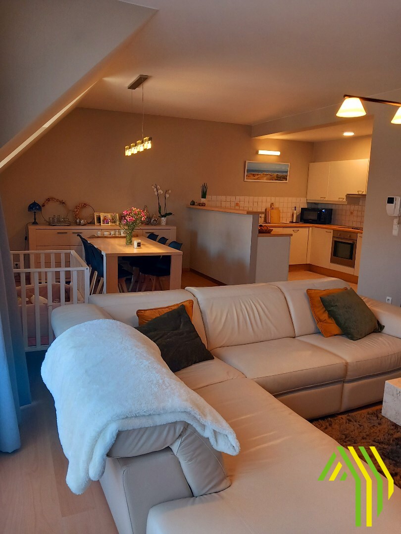 Mooi 2-slaapkamer appartement met berging en garage 