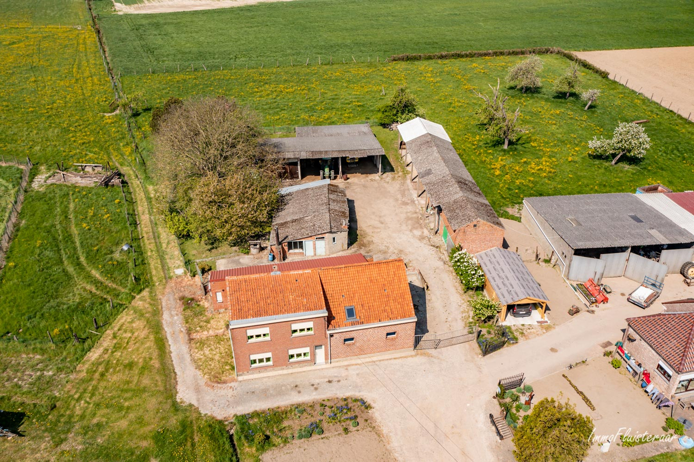 Te renoveren boerderij op ca. 24a te Zemst (Vlaams-Brabant) 