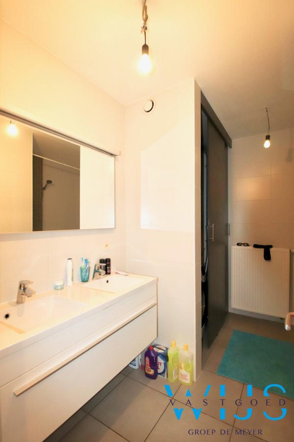 Leuk 2 slaapkamerappartement met staanplaats te ERTVELDE / RIEME ! 