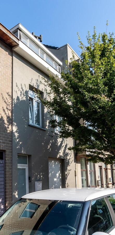 Rijwoning met 4 slaapkamers te Oostende 