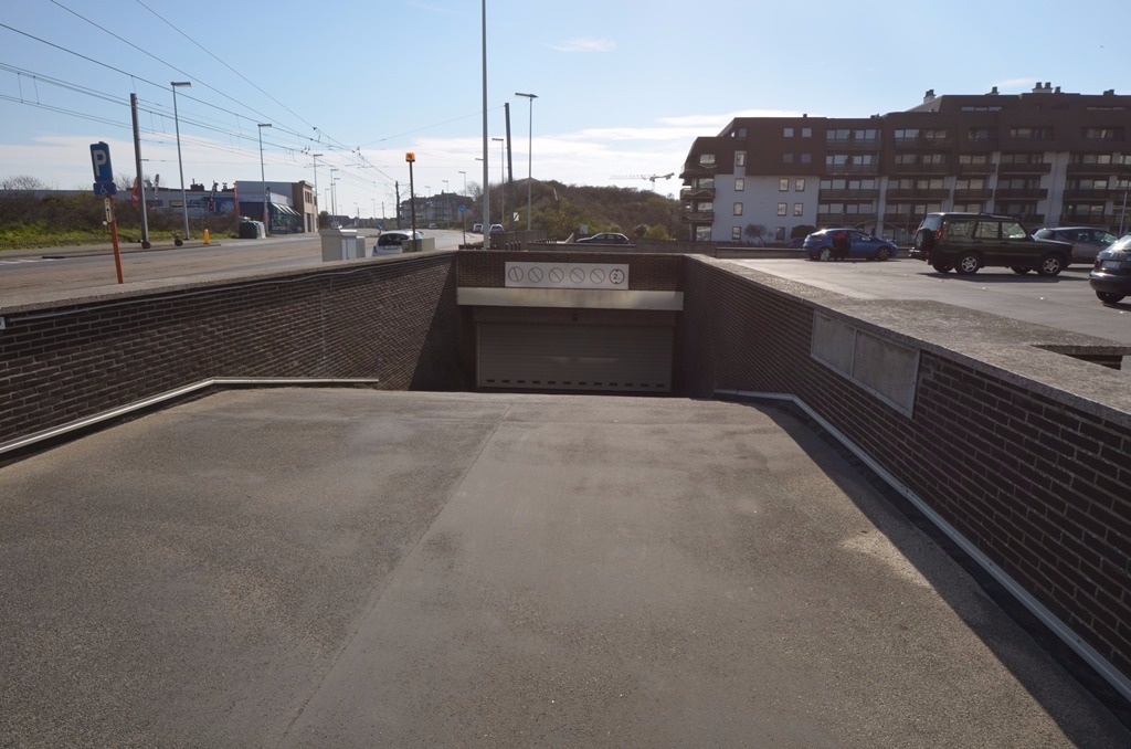 Garagebox onder het IJslandplein 