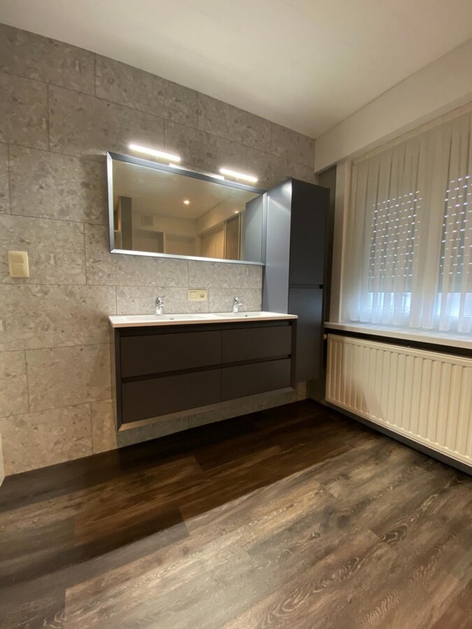 Woning met loods te Kortemark 