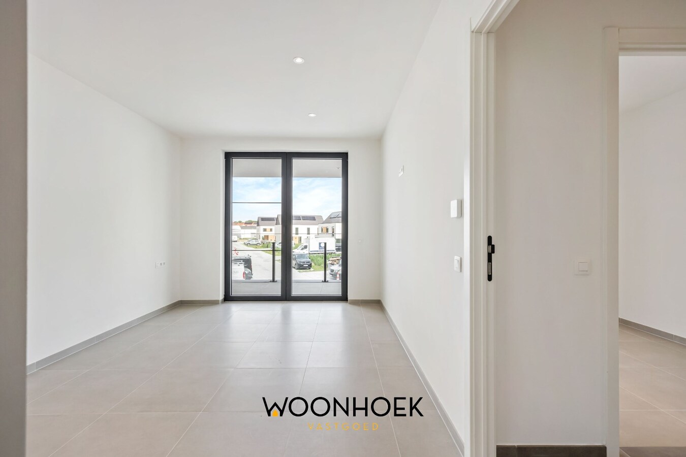 3- slpk luxeappartement met staanplaats in het Oeverpark! 