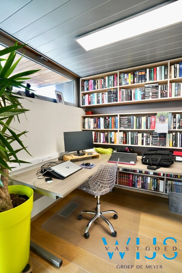 Unieke architectenwoning met leuke tuin te centrum ERTVELDE! 