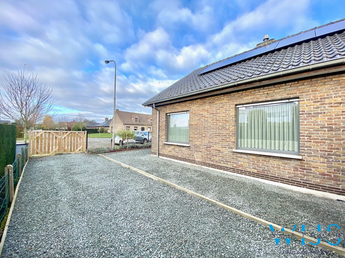 Bungalow met 2 slaapkamers op TOPlocatie ! 