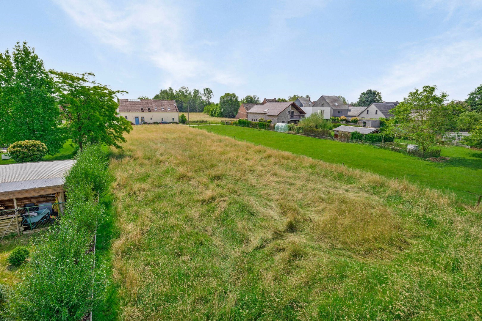 Bouwgrond van 17a15ca met zicht op een natuurgebied 