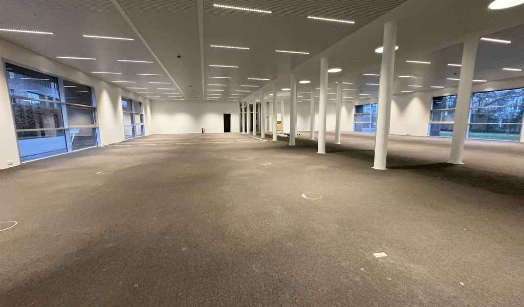 Gerenoveerde kantoren in Crepain gebouw te Gent