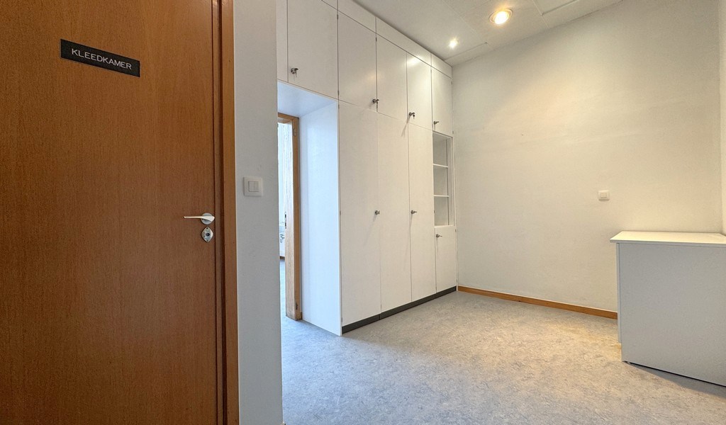 Magazijnen en kantoren te huur in Interescaut in Schelle
