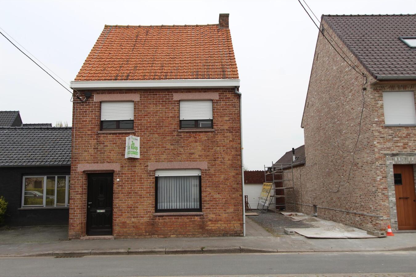 Woning met garage te Koekelare 