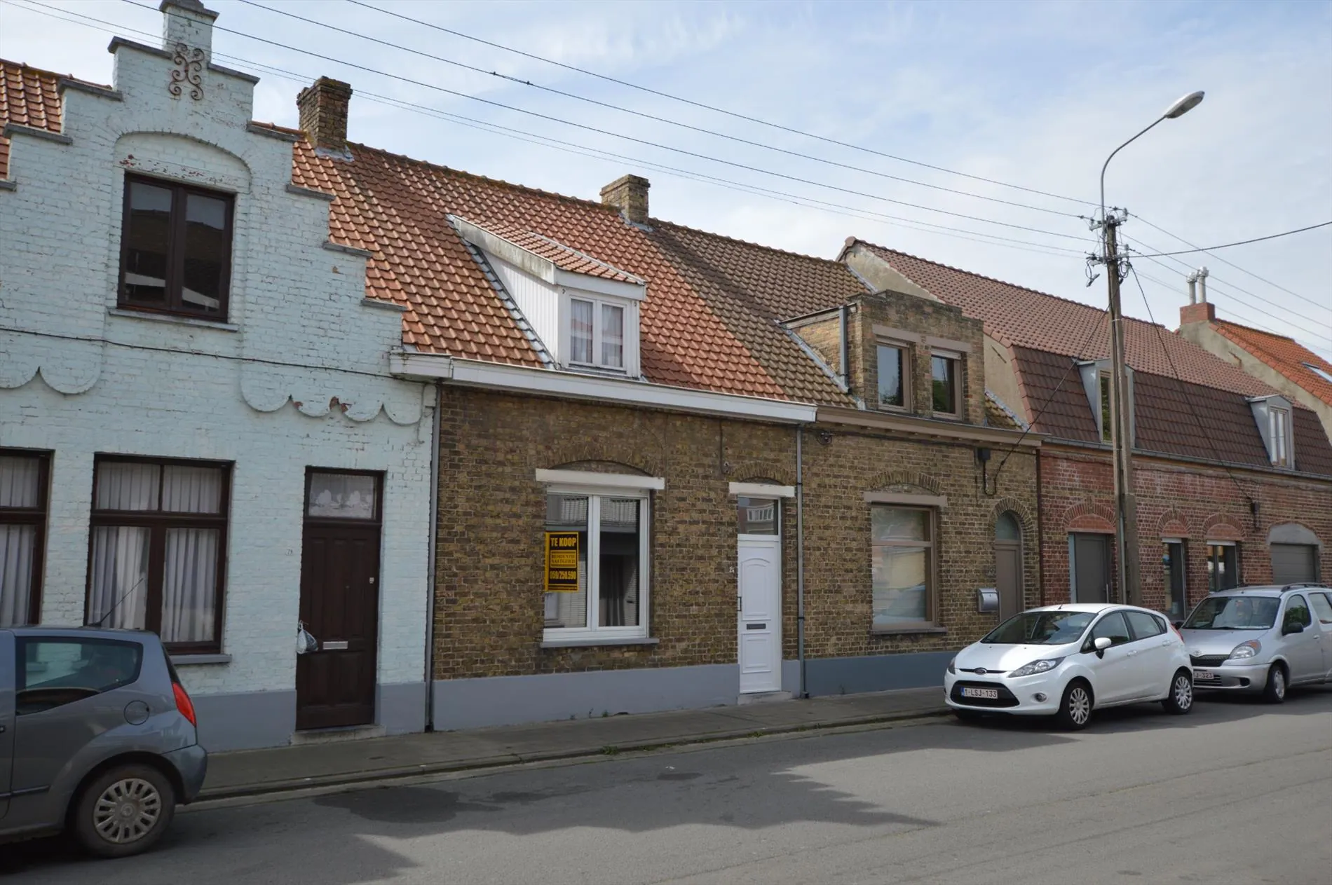 Instapklare rijwoning te Lombardsijde