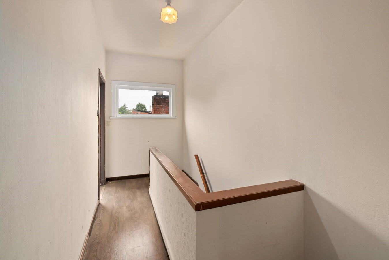 Te renoveren woning met tal van mogelijkheden 