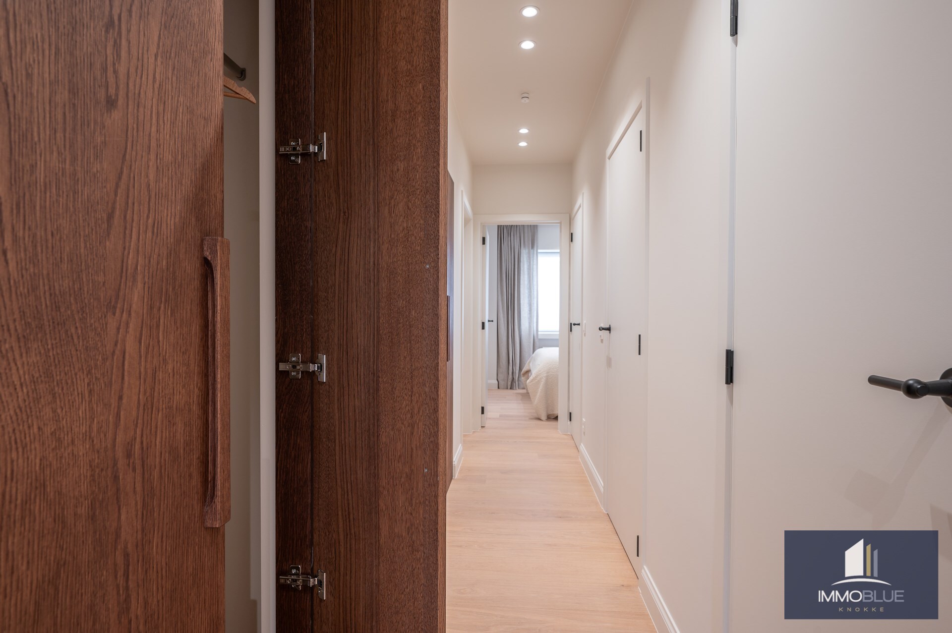 Appartement d&#39;angle enti&#232;rement r&#233;nov&#233; avec vue panoramique. 