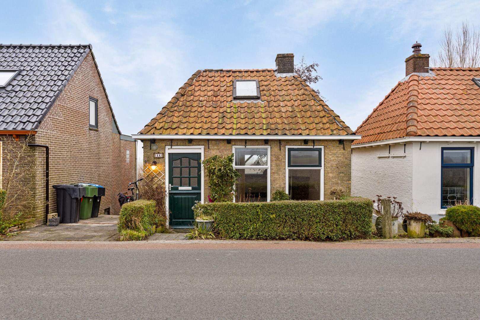 Dijkwoning verkocht | onder voorbehoud in Oudebildtzijl