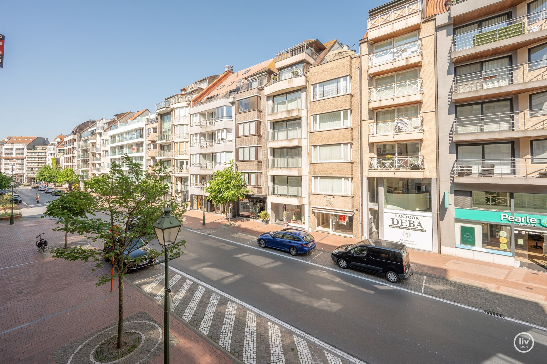 Bel appartement spacieux avec deux chambres situ&#233; sur l&#39;avenue Dumortier &#224; Knokke. 