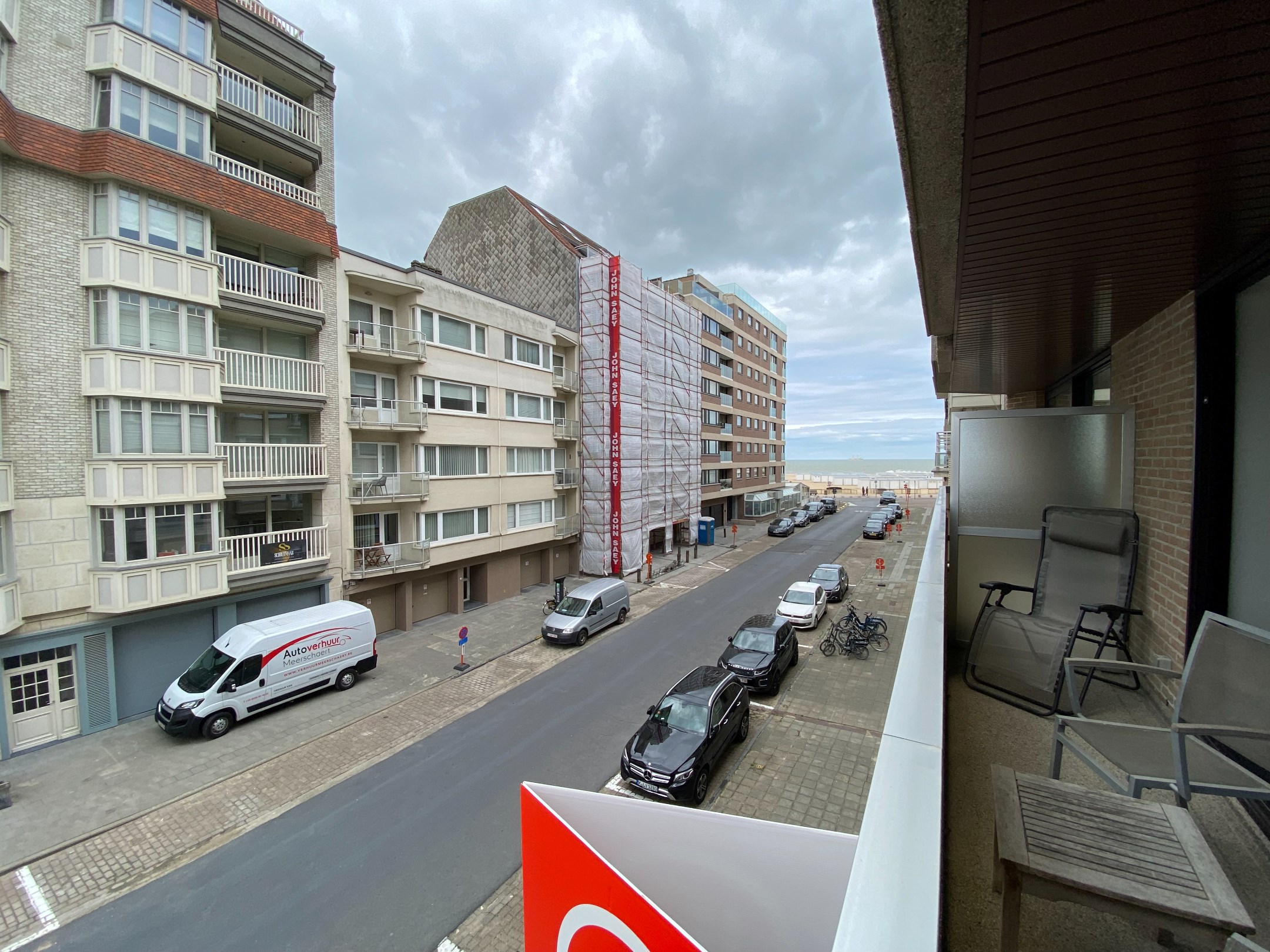 Appartement moderne et atmosph&#233;rique avec vue lat&#233;rale sur la mer &#224; Knokke 